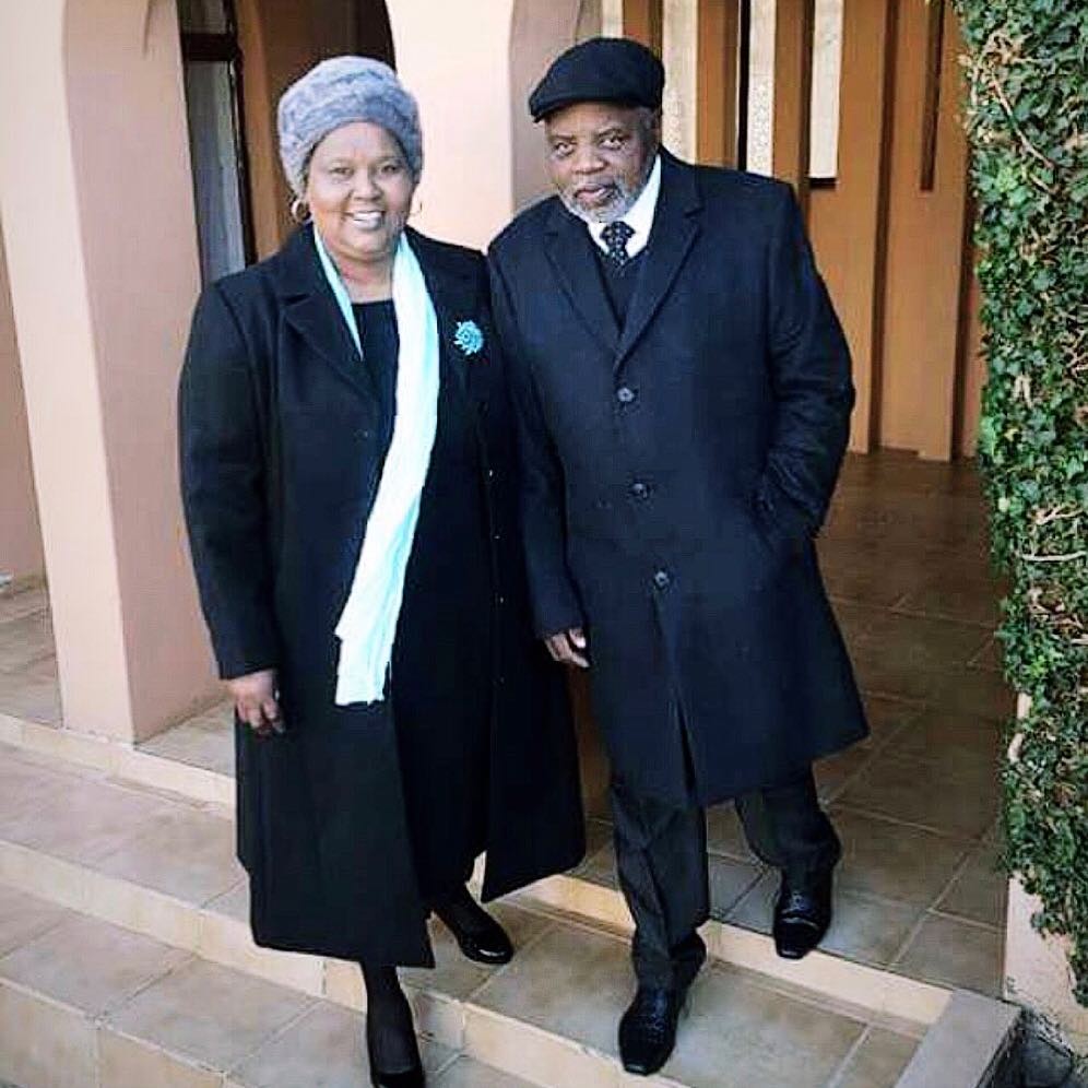 Ntando Mthethwa's father