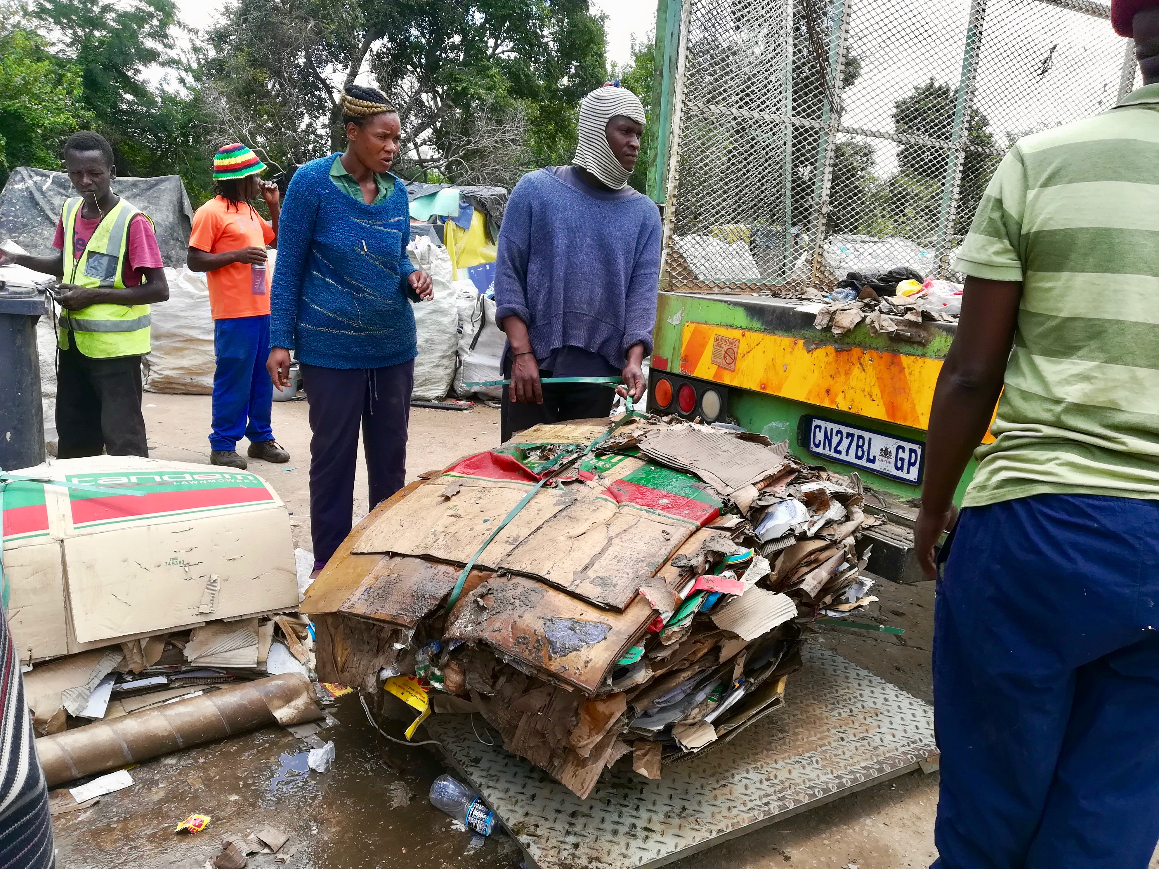 Local Municipality - Pickers And Packers