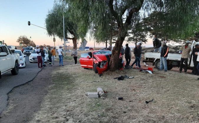collision forced the Ford Mustang