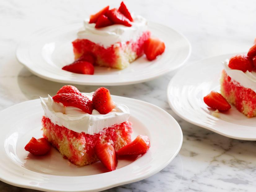 strawberry poke cake
