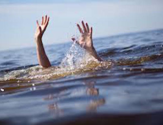 Four people drown