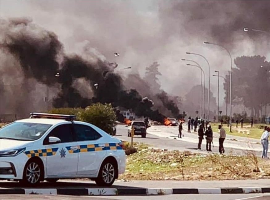 Protests erupt in Western Cape