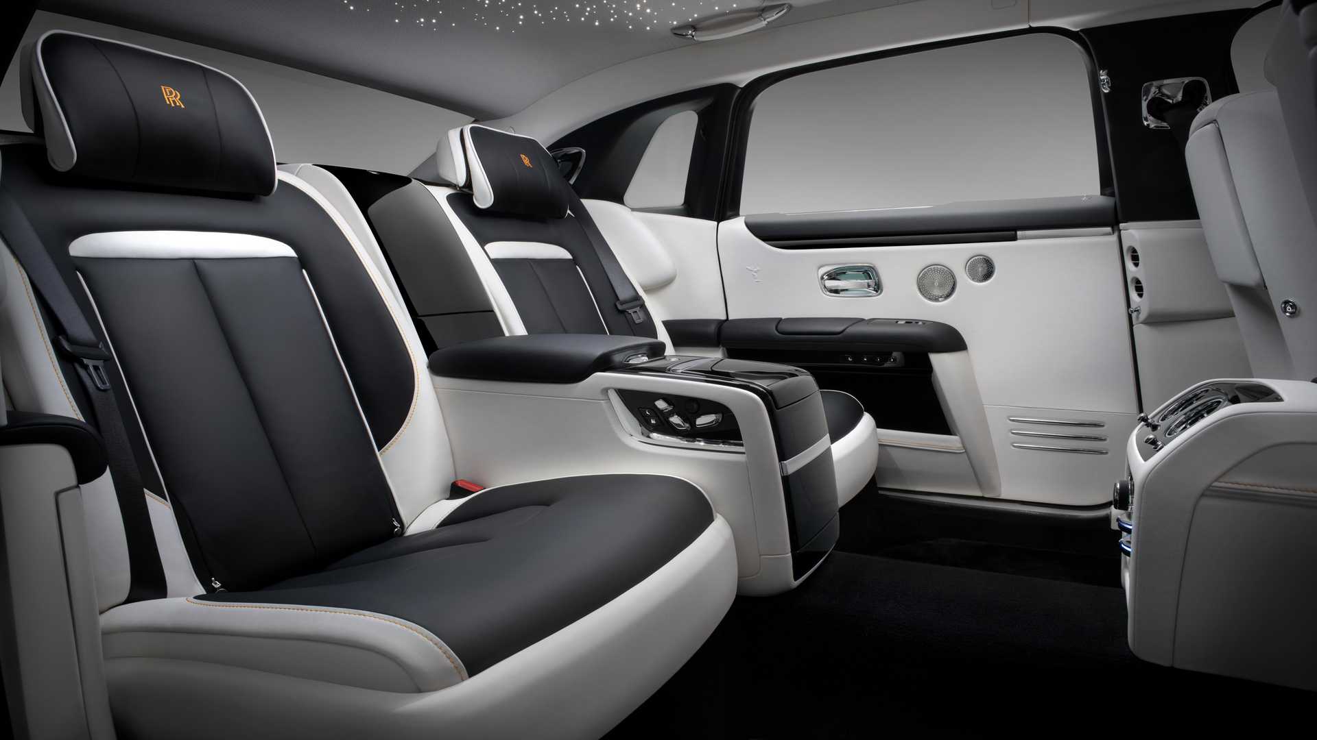 Rolls-Royce-ghost-extended interior
