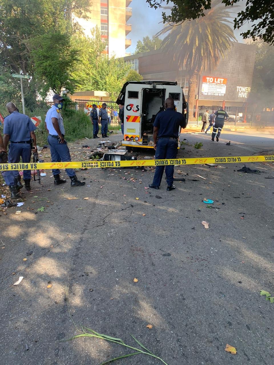 4 alleged cash-in-transit robbers shot dead in Katlehong