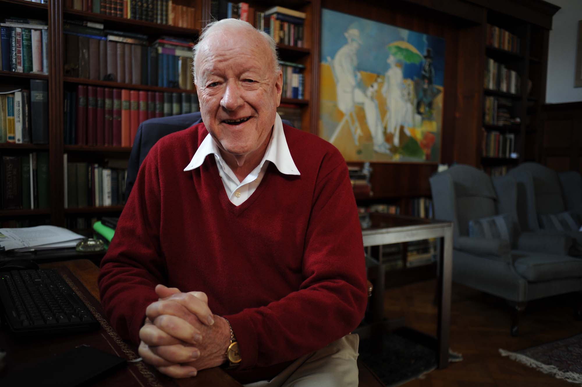 Professor Stuart Saunders