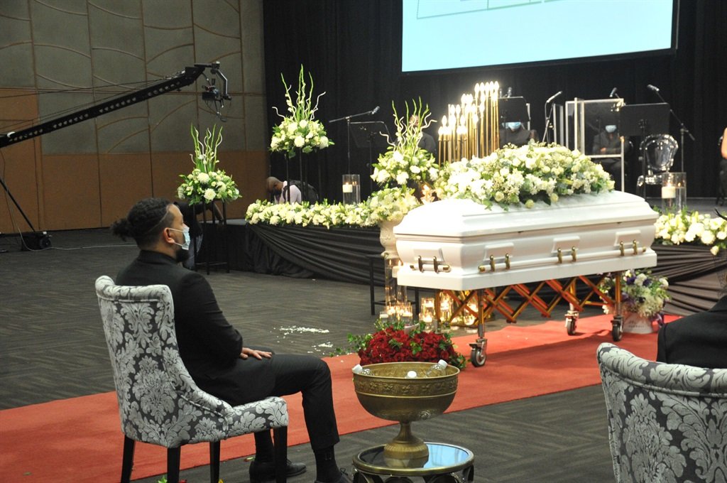 AKA during Nelli Tembe funeral service