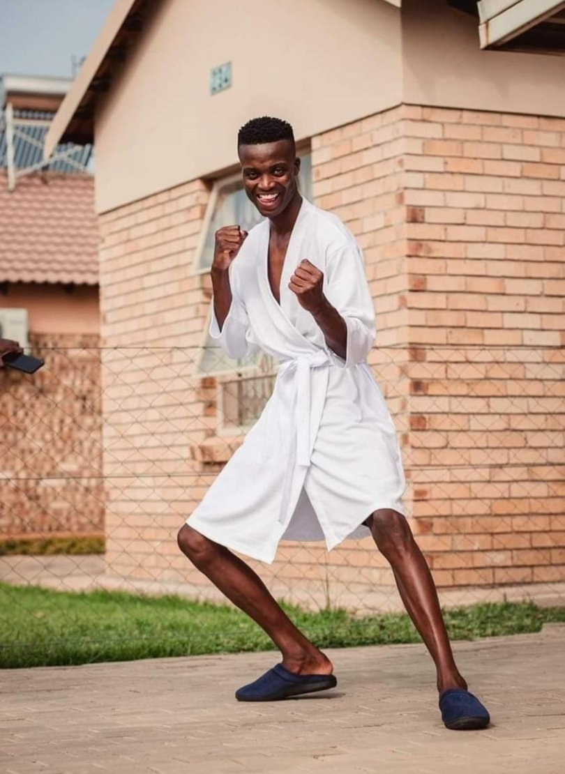king monada