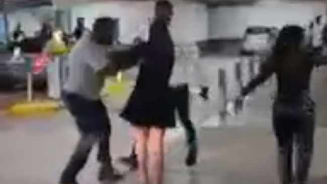 2 arrested after violent uMhlanga fight in the parking lot