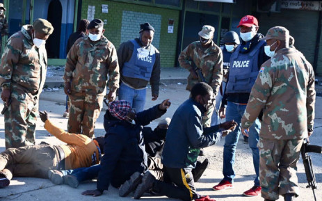 SANDF soldiers patrol in Alexandra
