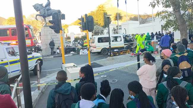 Parliament investigating if a pupil died in taxi crash in front of gates after confusion