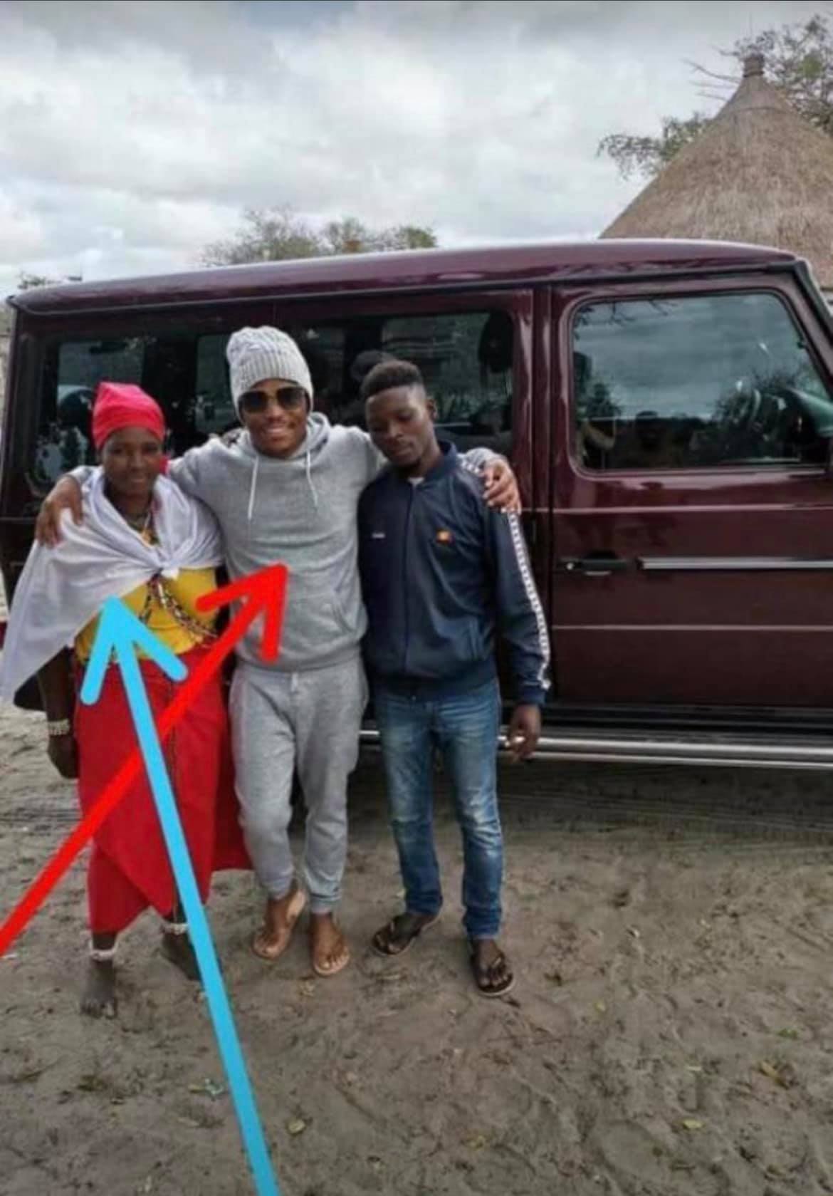 somizi