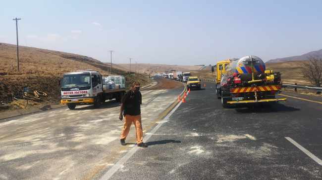 N3 partially reopens after tanker spills oil on highway