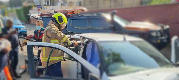 Woman killed and 14 injured after taxi crashes into brick wall near Effingham