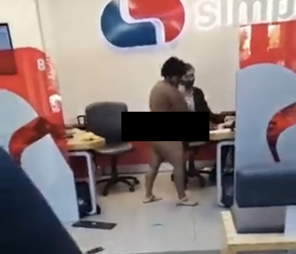Chaos in Capitec bank as woman str!ps n@ked and destroys the place
