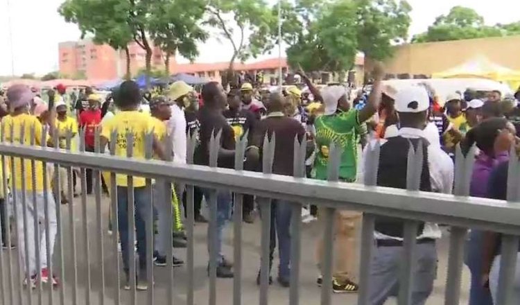 ANCYL members protest over memorial lecture access