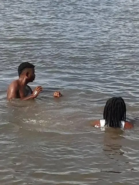 Drowning-man