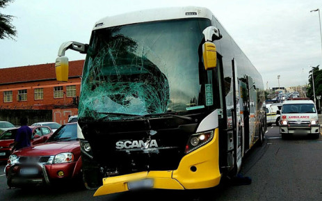 2 people killed, 10 injured in collision between bus and car in Durban