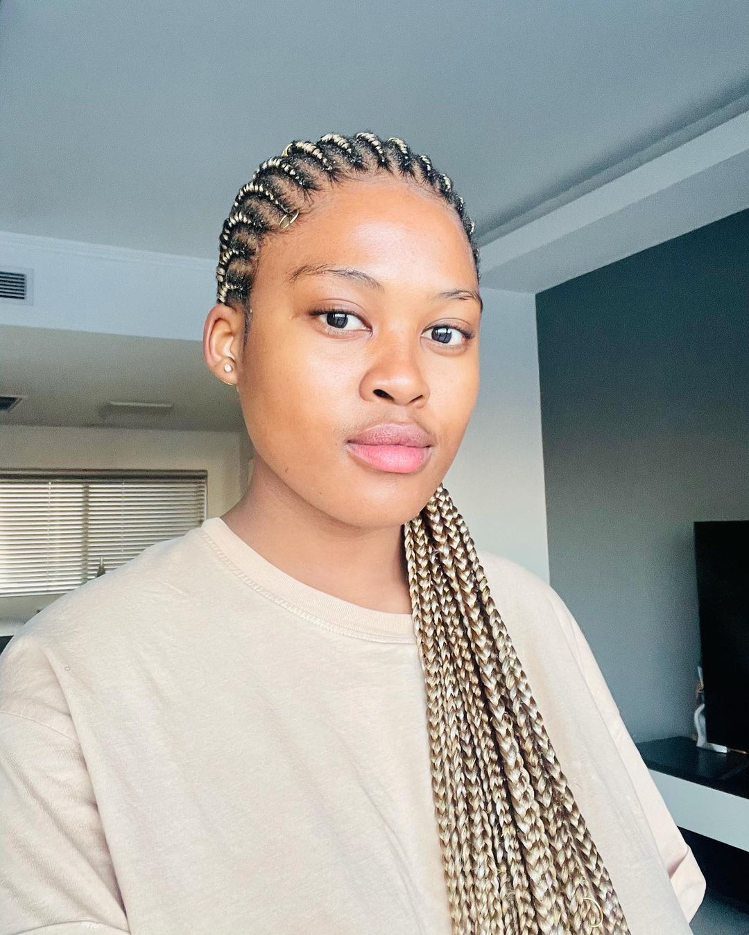 Asavela Mngqithi