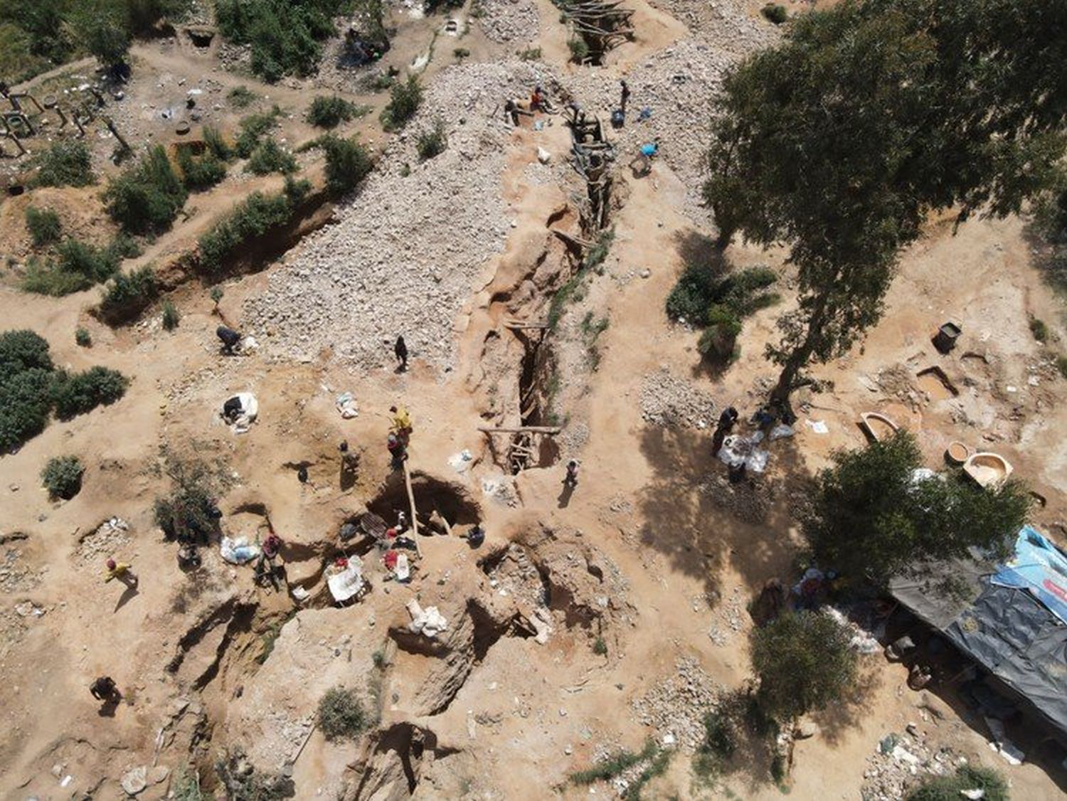 Residents petition govt to stop illegal mining near their homes in Benoni