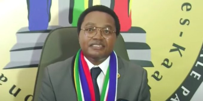 Masizole Mnqasela