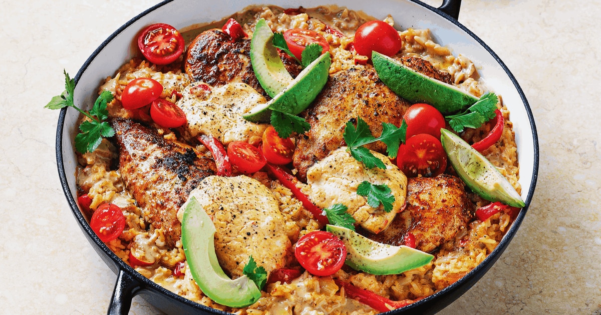 Mexican-style chicken and rice bake recipe