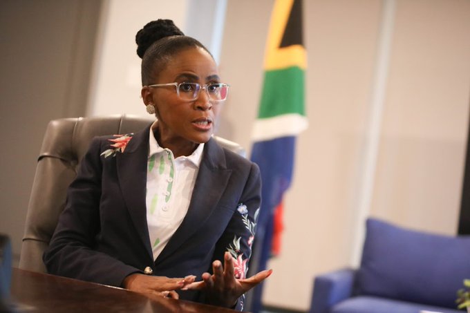 Mpho Phalatse
