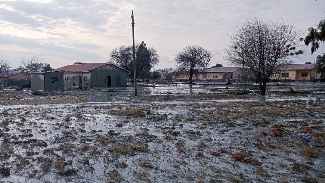 Evacuations under way following Free State dam wall burst