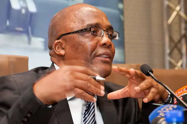 Aaron Motsoaledi