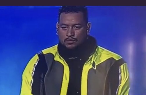 AKA staring at Somizi