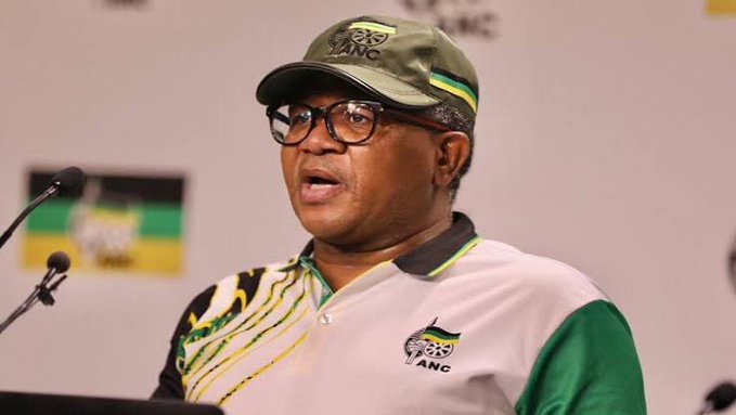 Fikile Mbalula