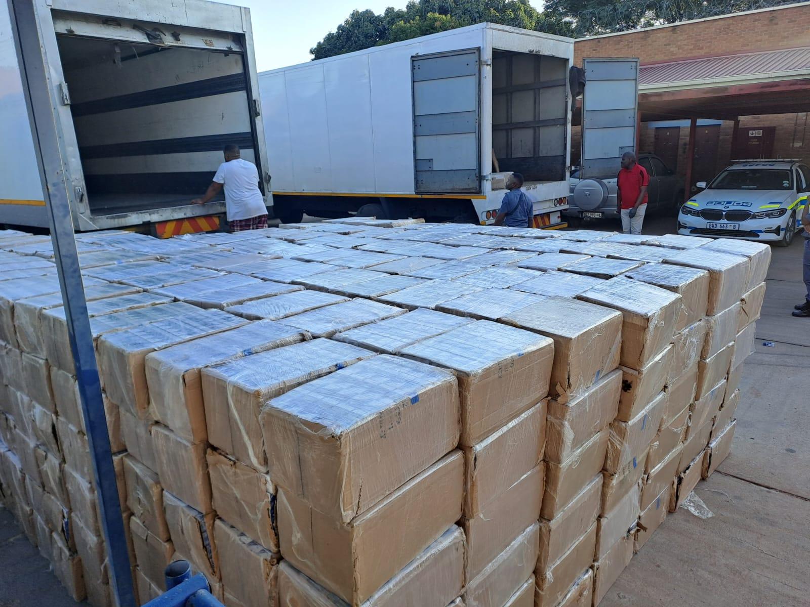 6 arrested offloading R12 million illicit cigarettes from gas tankers