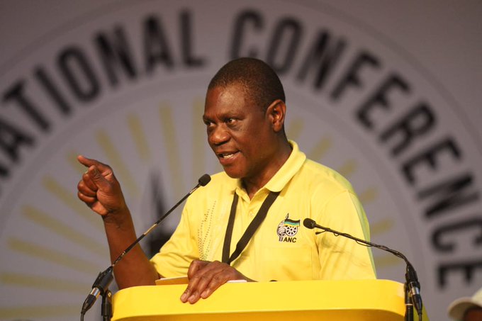 Paul Mashatile