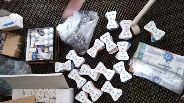 Suspect arrested for possesion of medication & cigarettes worth R2.6 million