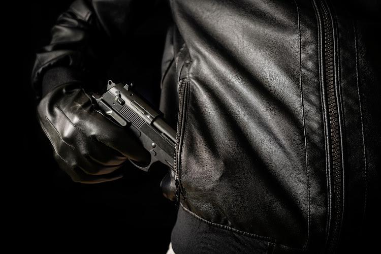 robber gun armed