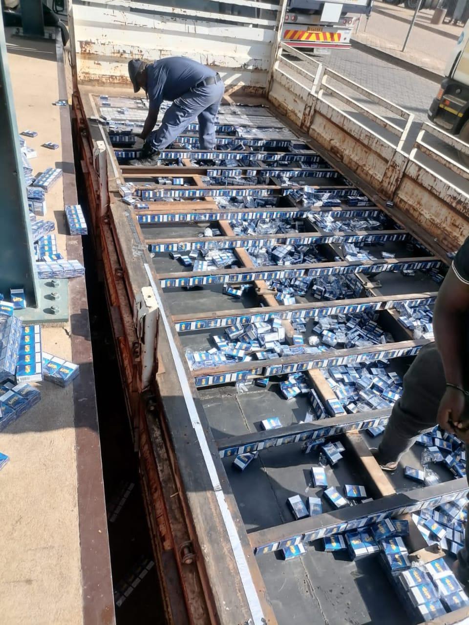 Foreign national nabbed for smuggling illicit cigarettes into SA