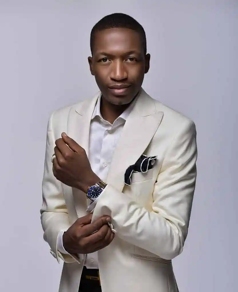 Prophet-Uebert-Angel
