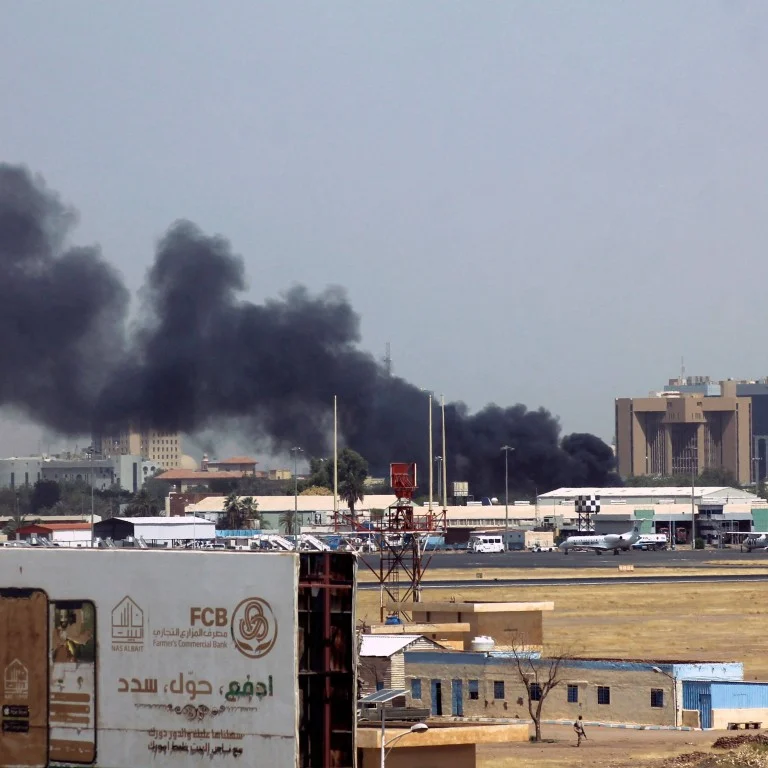 Sudan paramilitaries clash