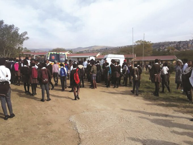 Esiqongweni Secondary School