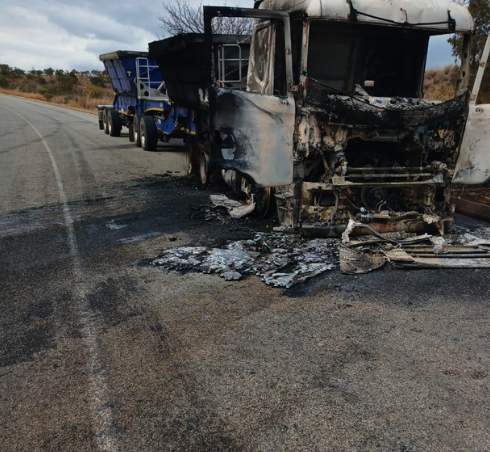 3 trucks burnt in Limpopo, bringing total to 14 trucks burnt within 3 days