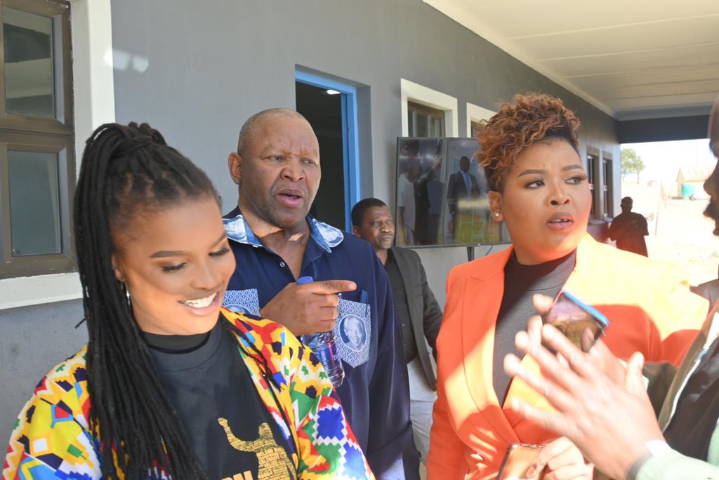 Anele Mdoda