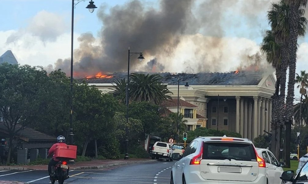 Vodacom investigates after offices catch fire