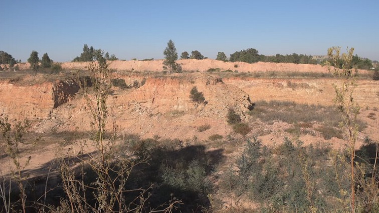 Riverlea illegal mining