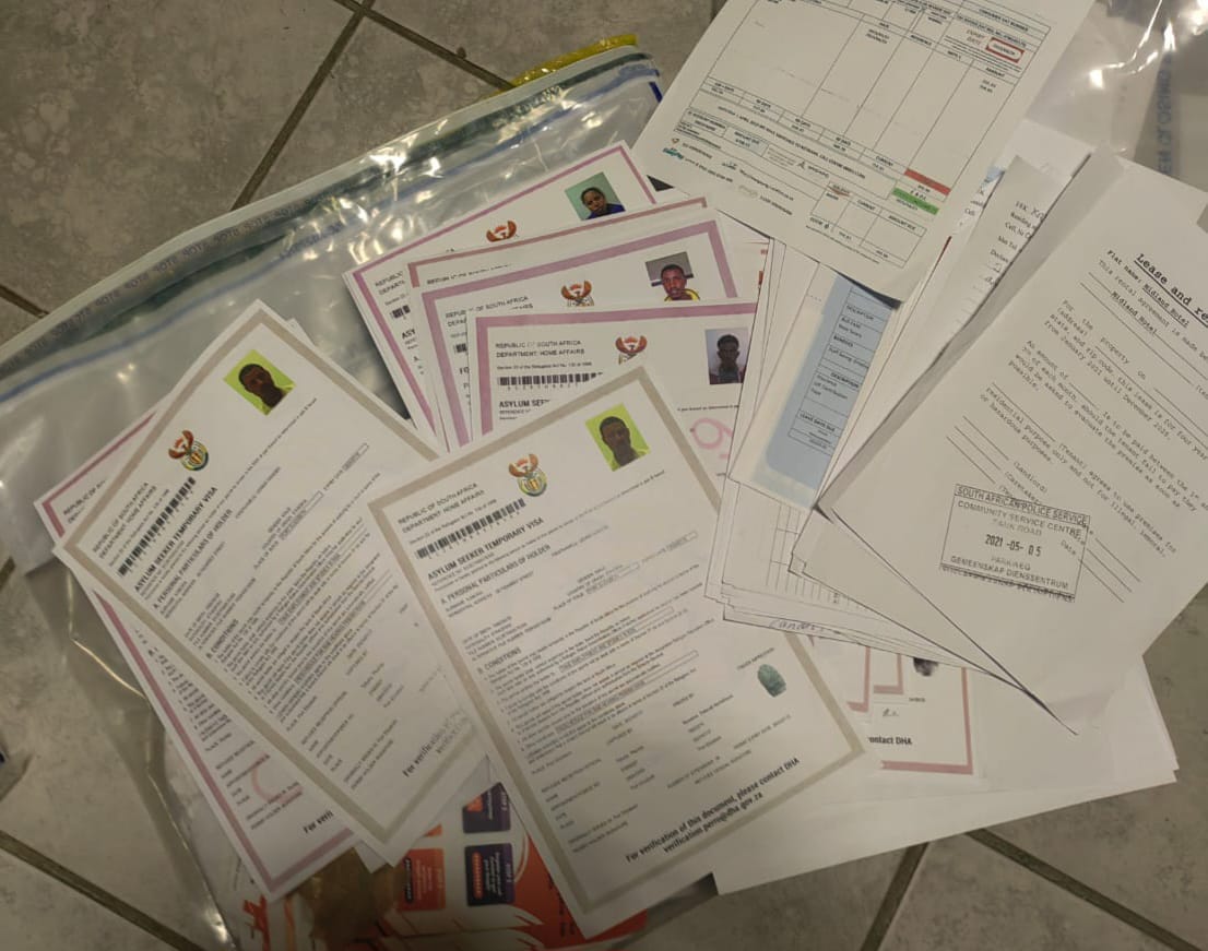 Woman bust with fake visas