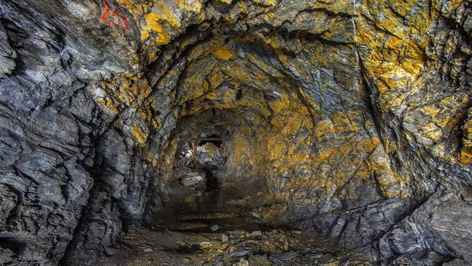 mining mine