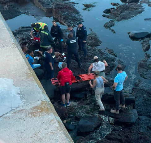 Man drowns at Saunders' Rocks Beach during staff party
