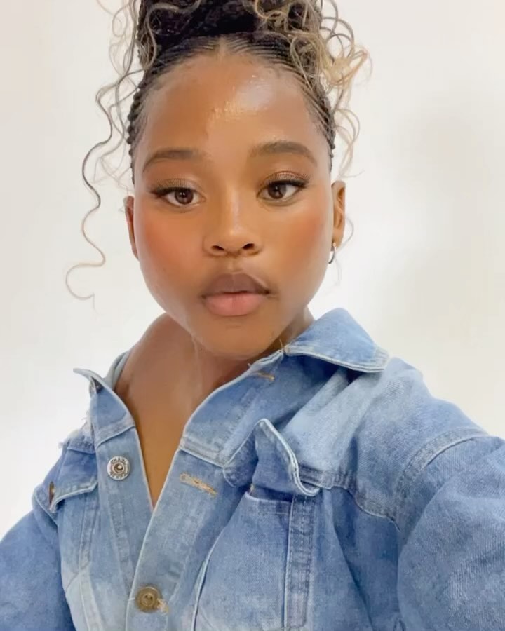 Naledi Aphiwe