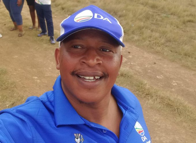 Nhlalayenza Ndlovu