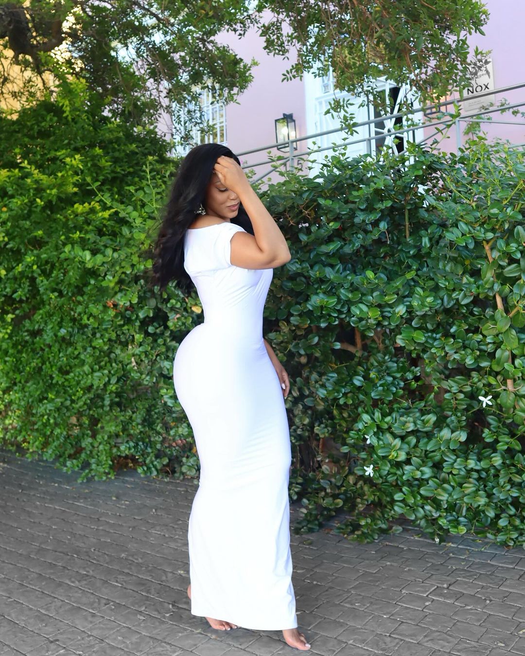 Buhle Samuels