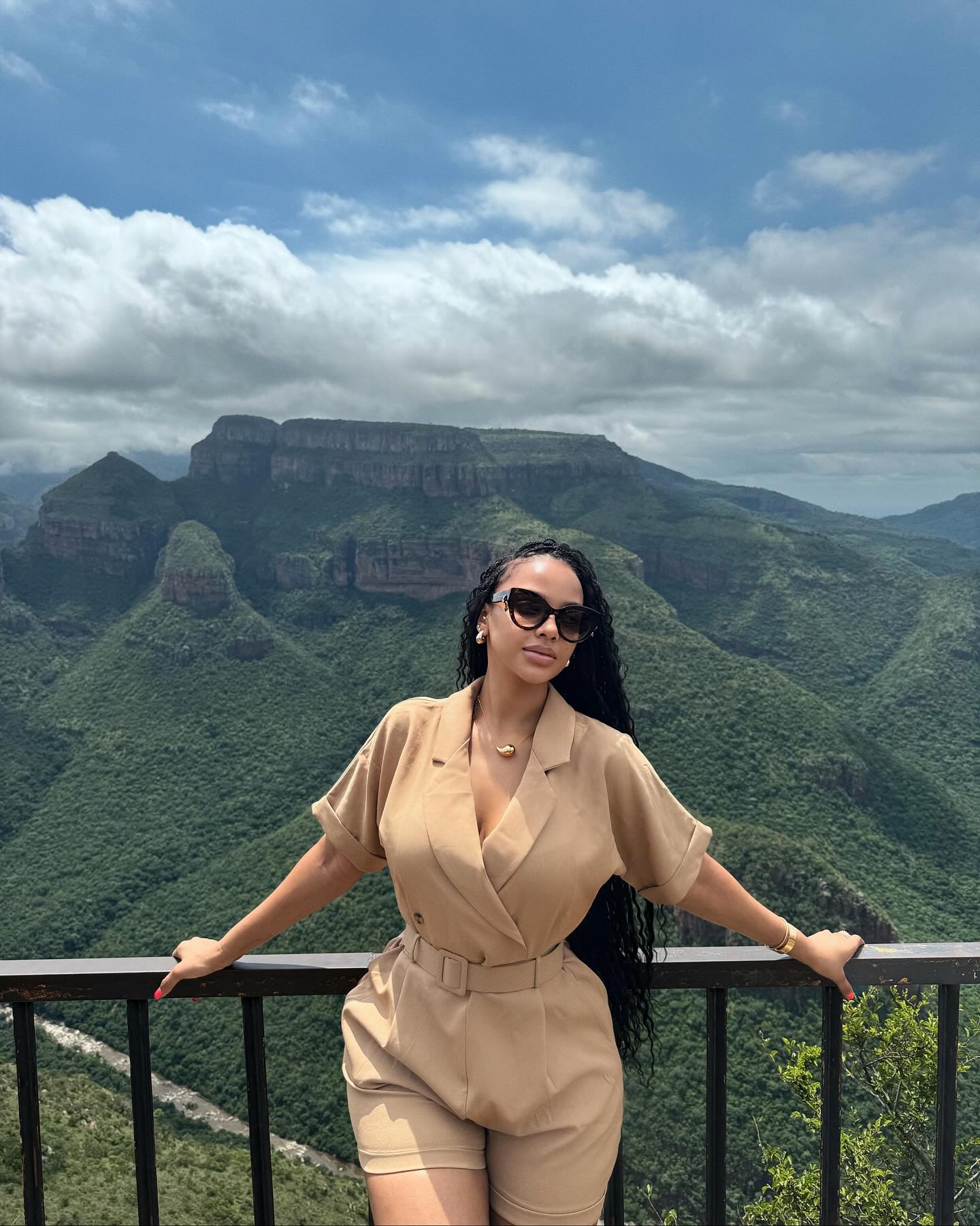 Mihlali Ndamase