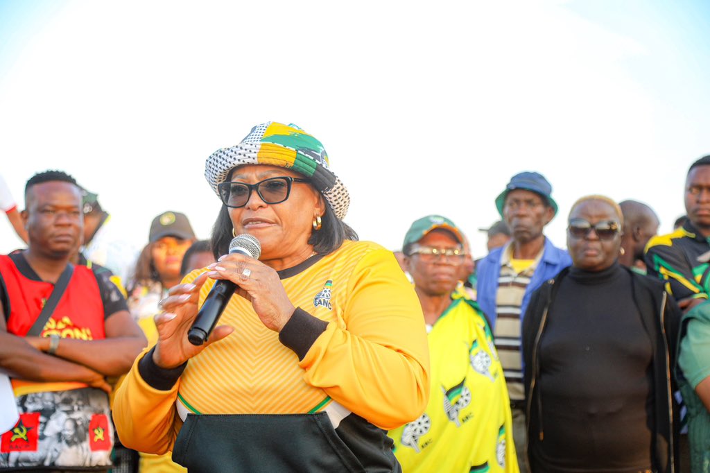 Nomvula Mokonyane